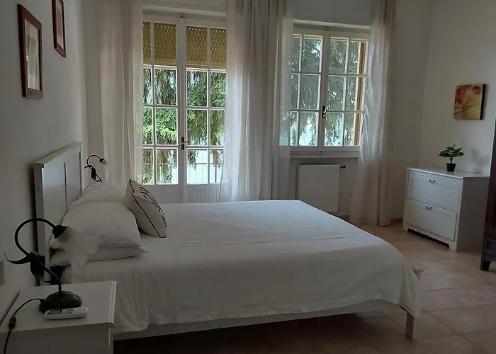 Bed & Breakfast La Luna 3*